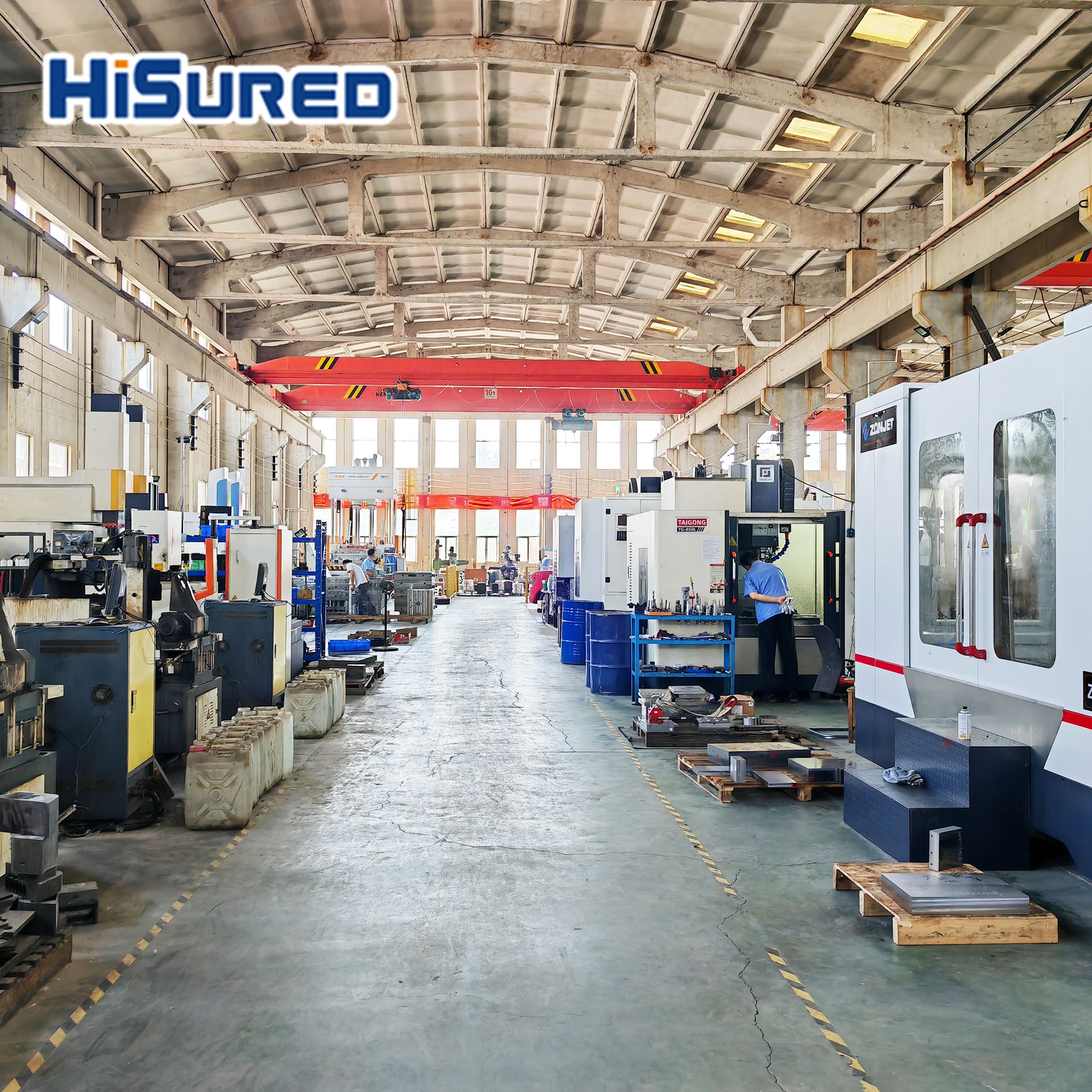 Hisured workshop assembly area with mold workstations